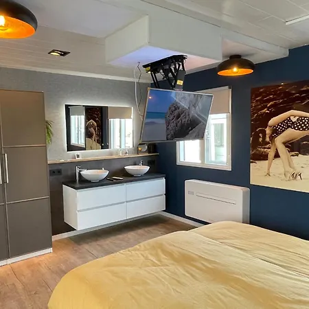 Poellodge Xl Aalsmeer
